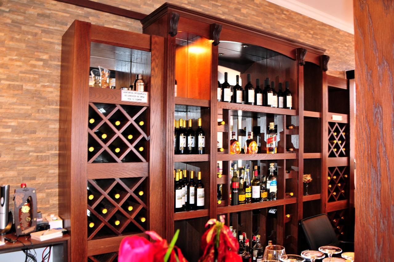 טרגובישטה Hotel Chateau Des Bergers מראה חיצוני תמונה