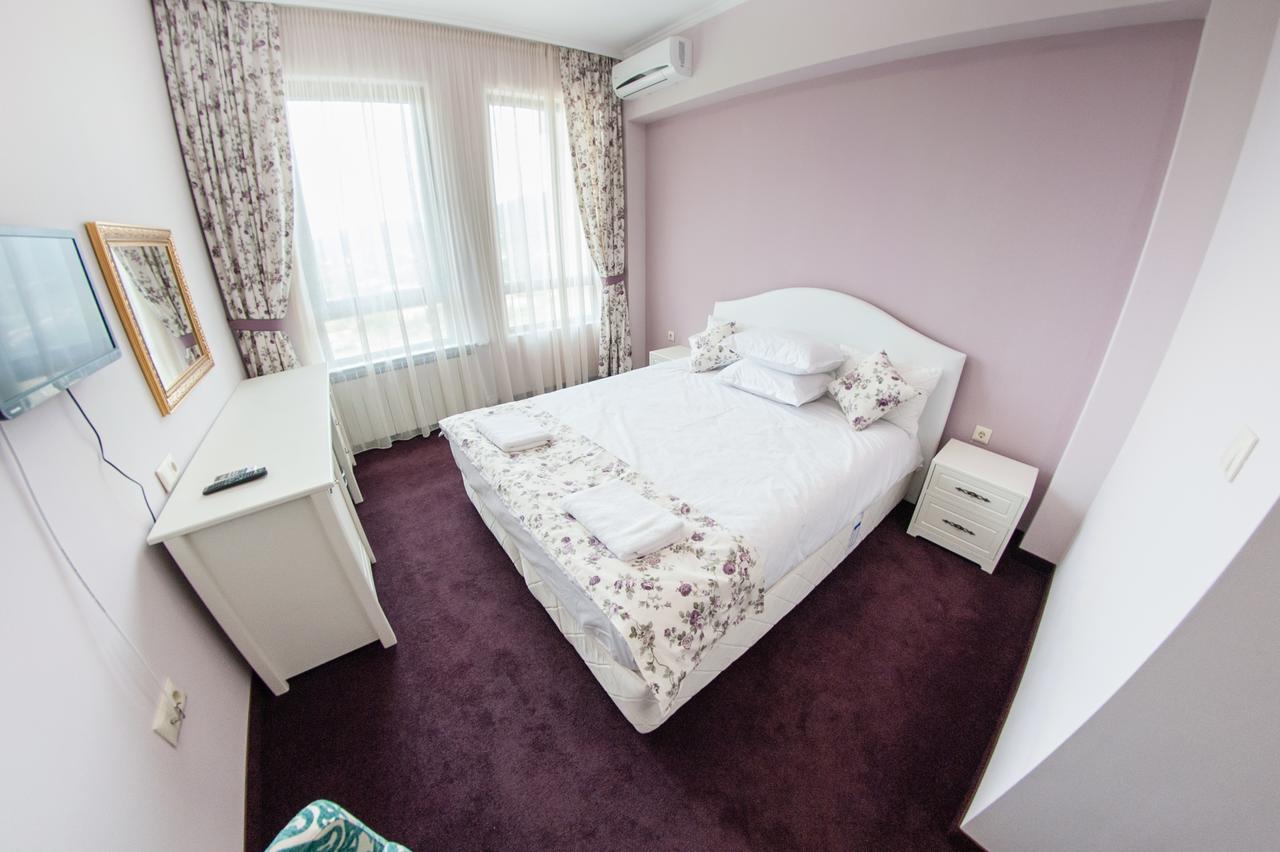טרגובישטה Hotel Chateau Des Bergers מראה חיצוני תמונה