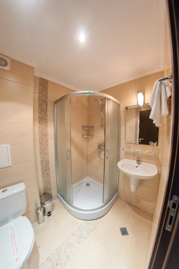 טרגובישטה Hotel Chateau Des Bergers מראה חיצוני תמונה